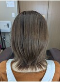 ミディアムスタイル外ハネ