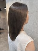 透明感カラー×髪質改善ストレート｜赤みレスで柔らか艶髪に
