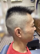 理容 マキノ&nbsp;フェードカット