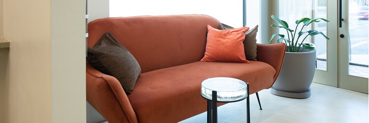 ヘアーアンドメイクアップ バウ(Hair&Make up BAU)のサロンヘッダー