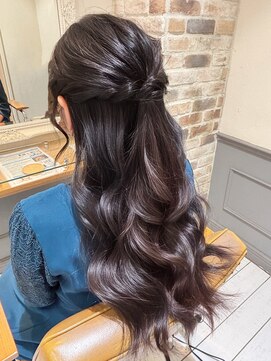 ブリッジ バイ ネオリーブ 綱島店(bridge by neolive) 日吉/綱島　ホワイトグレージュミニウルフデジタルパーマ