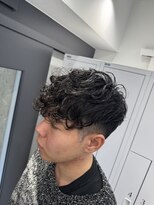グルーマーズトウキョウ(GROOMER/S TOKYO)&nbsp;スペインカール/神保町/刈り上げ/メンズパーマ/フェードカット
