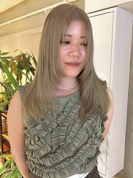 マジコ 梅田(Magico) ダブルカラー/ケアブリーチ/ミルクティーベージュ/レイヤー/梅田