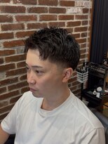 ミリオンバックス 神田店(Million Bucks) テーパーフェード/メンズショート