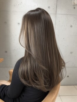 アンサ 小倉店(ANSA)の写真/【宇治/小倉】湿気で広がる髪に、もう悩まない。髪の潤いを守りながら自然にまとまる[素髪ストレート]へ