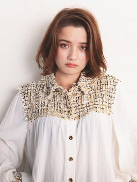 ニーフ 恵比寿(neaf) イメチェン　ホワイトブロンド　外ハネボブ 美髪　ワイドバング