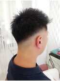 20代30代人気のスキンフェードカット/バーバースタイル/刈上げ