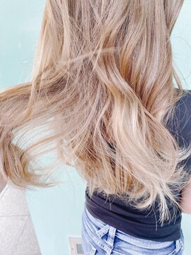 ヴァンカウンシル 豊橋店(Van Council) 高支持率なクリームベージュ☆