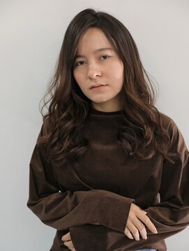 エンディアリング 東銀座(Endearing) 大人可愛い巻き髪ヘアロングブラウン20代30代40代東銀座