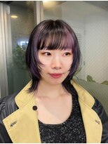 アシンメトリーデザインカラー