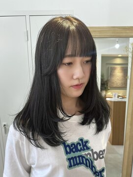 メゾン(Maison) オリーブカラー×レイヤーカット