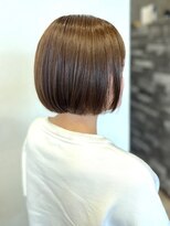 ヴィーダ(vida)&nbsp;【vida まりな】ブリーチなし　オリーブベージュ　ボブ