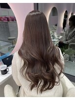 アディション 新宿(ADITION)&nbsp;韓国艶ブラウン×振り向く後ろ姿レイヤーカット/髪質改善新宿k