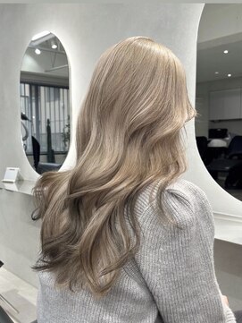 オニキス 原宿(ONYX) a37デザインカラーブランドヘアローライトグラデーション