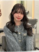 オリーブグレージュロングヘア_大人ガーリーダークアッシュ