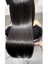 ライア 下北沢(laia) 艶髪【髪質改善 laia 下北沢 美容室 縮毛矯正 マンツーマン】