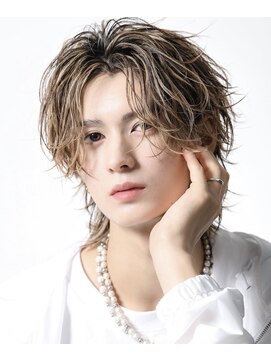 アストラ(ASTRA) MEN’S HAIR/波巻きツイストスパイラル/リバースセンターパート