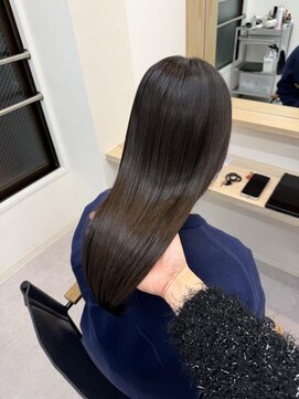 コージークルー(cozy creww) ストレート/艶髪/グレージュ