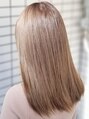 ラフィスヘアー シャルム 渋谷店(La fith hair charme) ブリーチ必須のベージュカラー|赤味のない透けるシアーベージュ