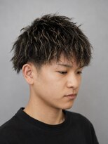 スター(STAR)&nbsp;ツイストスパイラル×ゴールドメッシュ｜垢抜けヘア