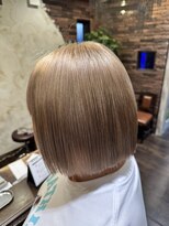ヘアー クリエイト カルバリ(HAIR CREATE Calbari)&nbsp;切りっぱなしボブ×ミルクティーベージュ