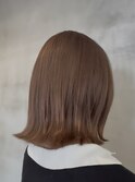 ピンクベージュ