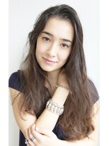 フェイスティ(FACE-T) 【FACE-T　青山】　外国人風ナチュラルウェーブ　『安井朋美』