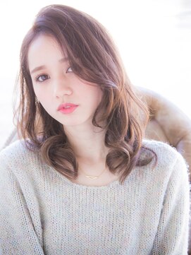 リリアン 青山(relian) コテでも巻ける縮毛矯正ならrelian青山☆