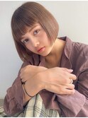 ミルクティーベージュ小顔ストレートミニボブ