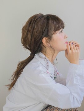 オジコロジ(ojiko.roji) ☆月曜営業☆【ojiko.roji】大人可愛いゆるふわポニーアレンジ