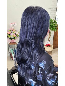 アクネ 東三国店(ACNE) ☆