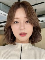 ティア(Tia.)&nbsp;(ボブヘア/髪質改善トリートメント/縮毛矯正/グレージュ)