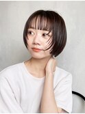 顔まわりウルフボブ_斜めバンググレージュカラーシルキー_39203