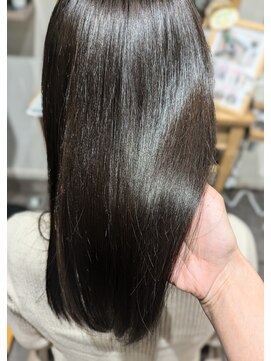 ダンロ ヘア アトリエ(DANRO hair atelier) しっとりなめらか艶×柔らかさ×収まりアップ
