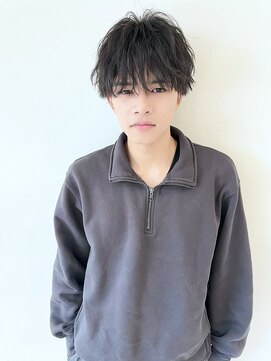 イル(ill) スパイラル シャドー パーマ メンズ