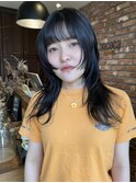 ハッシュカットロングレイヤーシースルーバング