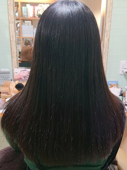 【フローディアTR/シームレスTR/NODIA】話題の髪質改善・酸熱トリートメントを導入！理想のサラ艶髪に☆