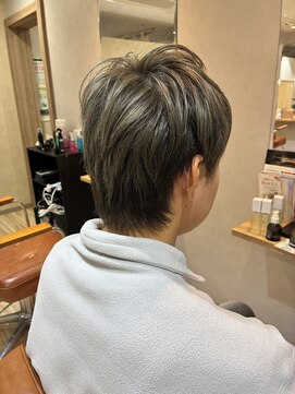 リアン 綱島(Lien) ブリーチ/学生/カラー/アッシュグレージュ/レイヤー/眉毛/46