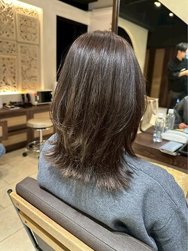 透明感シアーブラウン/レイヤーカット/艶髪/ミディアム