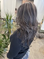 ルーナヘアー(LUNA hair) 白髪ぼかし カラー コントラストハイライト レイヤーカット 40代