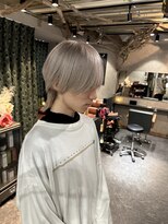 レイブンズ(Ravens)&nbsp;ウルフカット/ミルクティーカラー