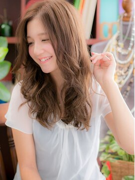 カバーヘアアンドスパ ブリス 浦和(COVER HAIR&SPA bliss) センターパートかきあげ前髪外国人風大人巻きc5浦和20代30代40代