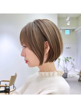 ウル 名古屋栄(ulu) 美しすぎる大人ショートヘアボブ