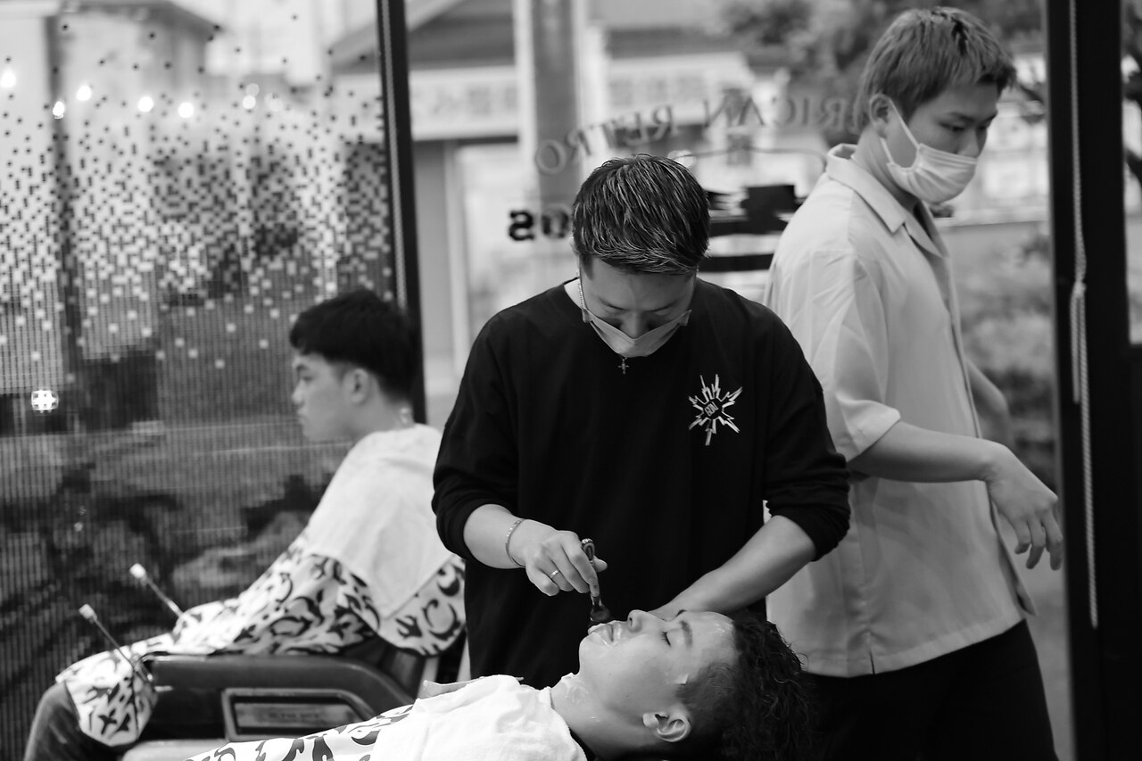 【再来もお得】BARBERコース（カット+シャンプー+顔そり）/\4400→\3980