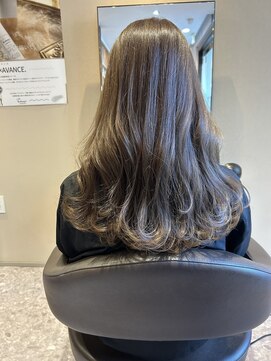 アヴァンス ジェイアール和歌山店(AVANCE.) ミルクティーグレージュ