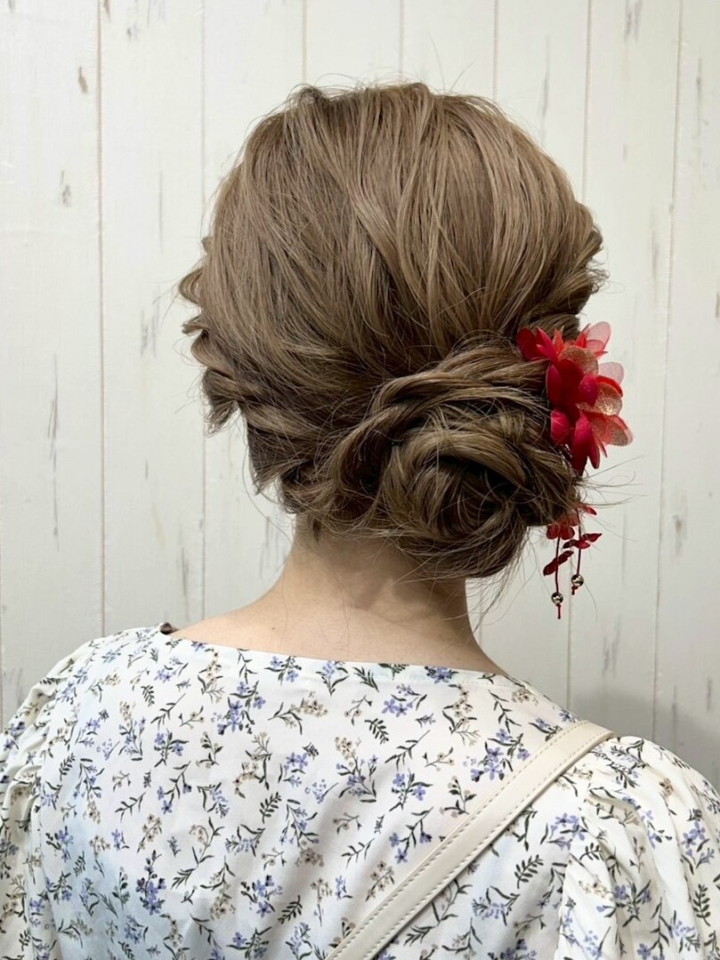 2026年春】サイドお団子の髪型・ヘアアレンジ｜人気順｜ホットペッパー