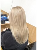 ホワイトベージュ