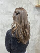 ヴィックス クリスタル(VIC’S crystal)&nbsp;ブリーチあり《韓国ガーリーヘア》AKANE