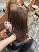 チャプター 問屋町(chapter)&nbsp;ブリーチなしケアカラーミルクティーブラウンレイヤーカット韓国