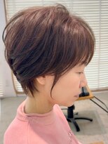 グランデュール 東静岡池田店(GRANDEUR)&nbsp;大人ショートボブ耳掛け顔周りレイヤー/東静岡草薙清水